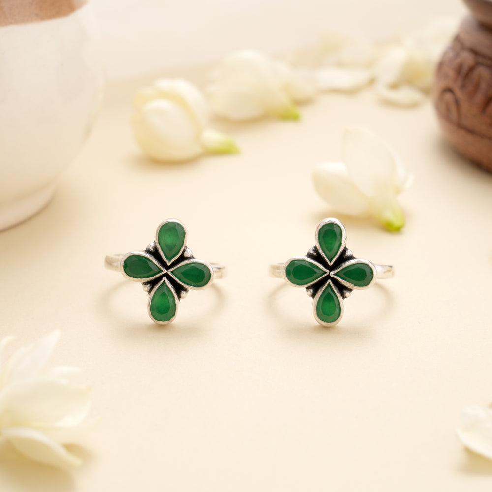 Radiant Emerald Sterling Toe Ring
