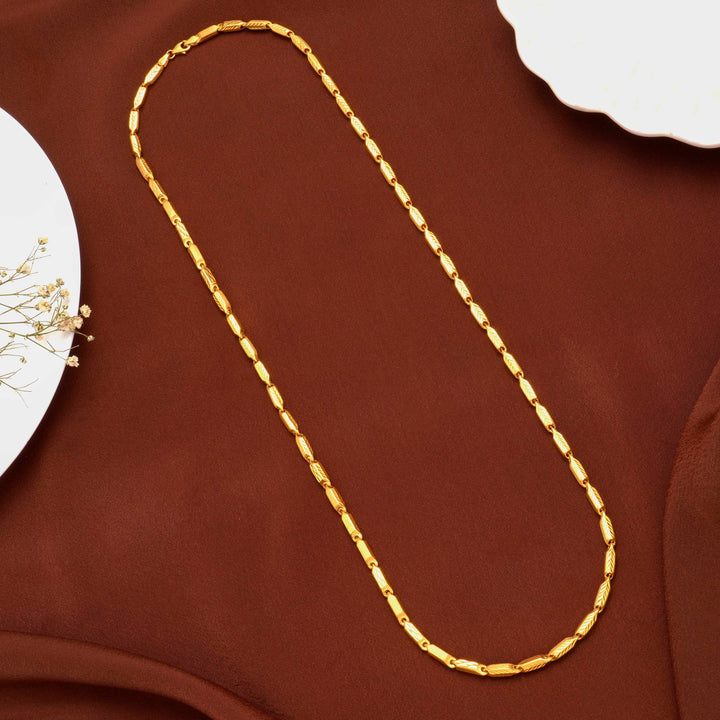 Classic Capsule Pattern Gold Chain