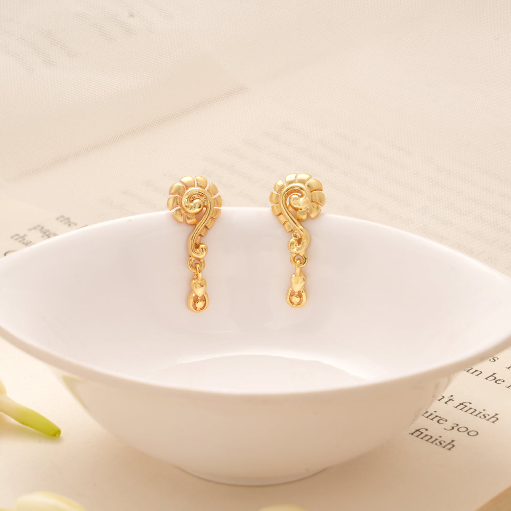 Elegant Swirl Drop Design Golden Earring
