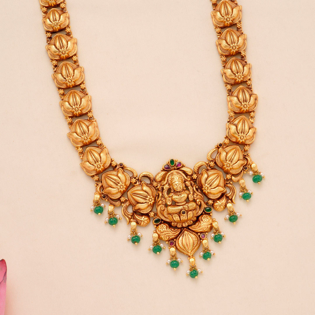 Nagas Lakshmi and Leaf Design Haram