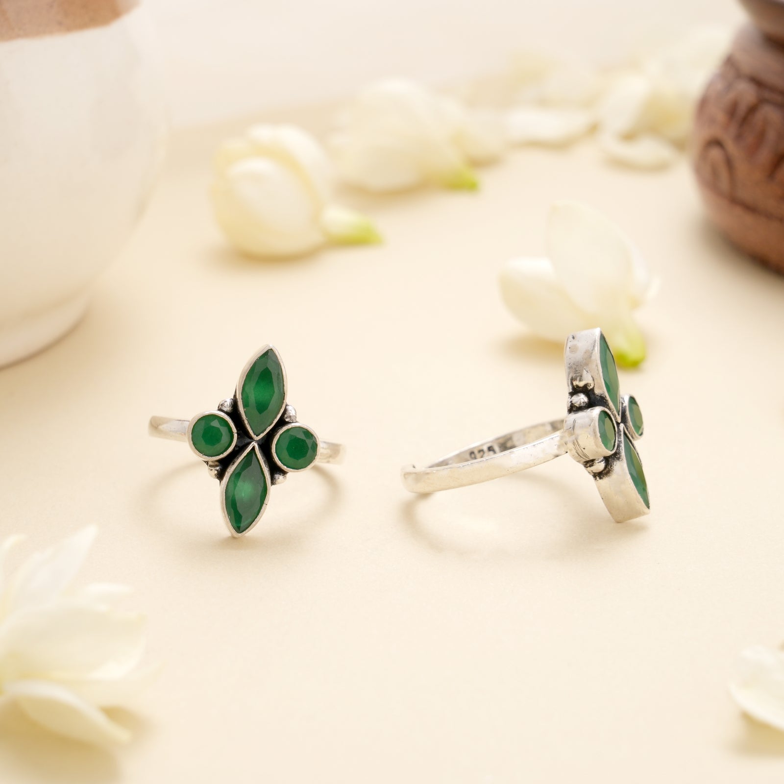 Green Marquise Elegance Silver Toe Ring