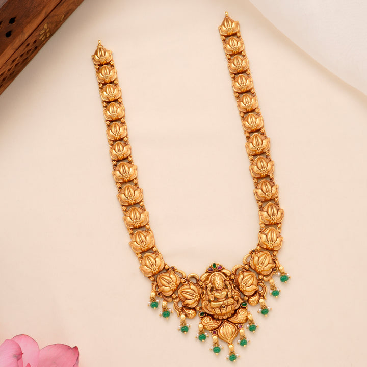 Nagas Lakshmi and Leaf Design Haram