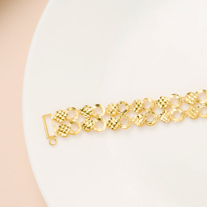 Mesh Design Oval Shape Gold Bracelet for Women