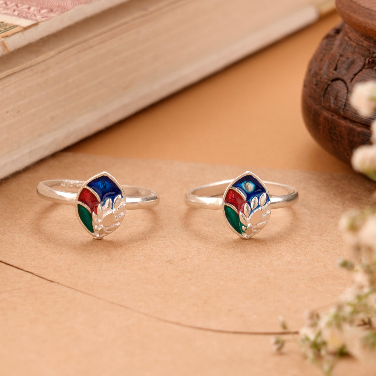 Multi-Color Enamel Silver Metti