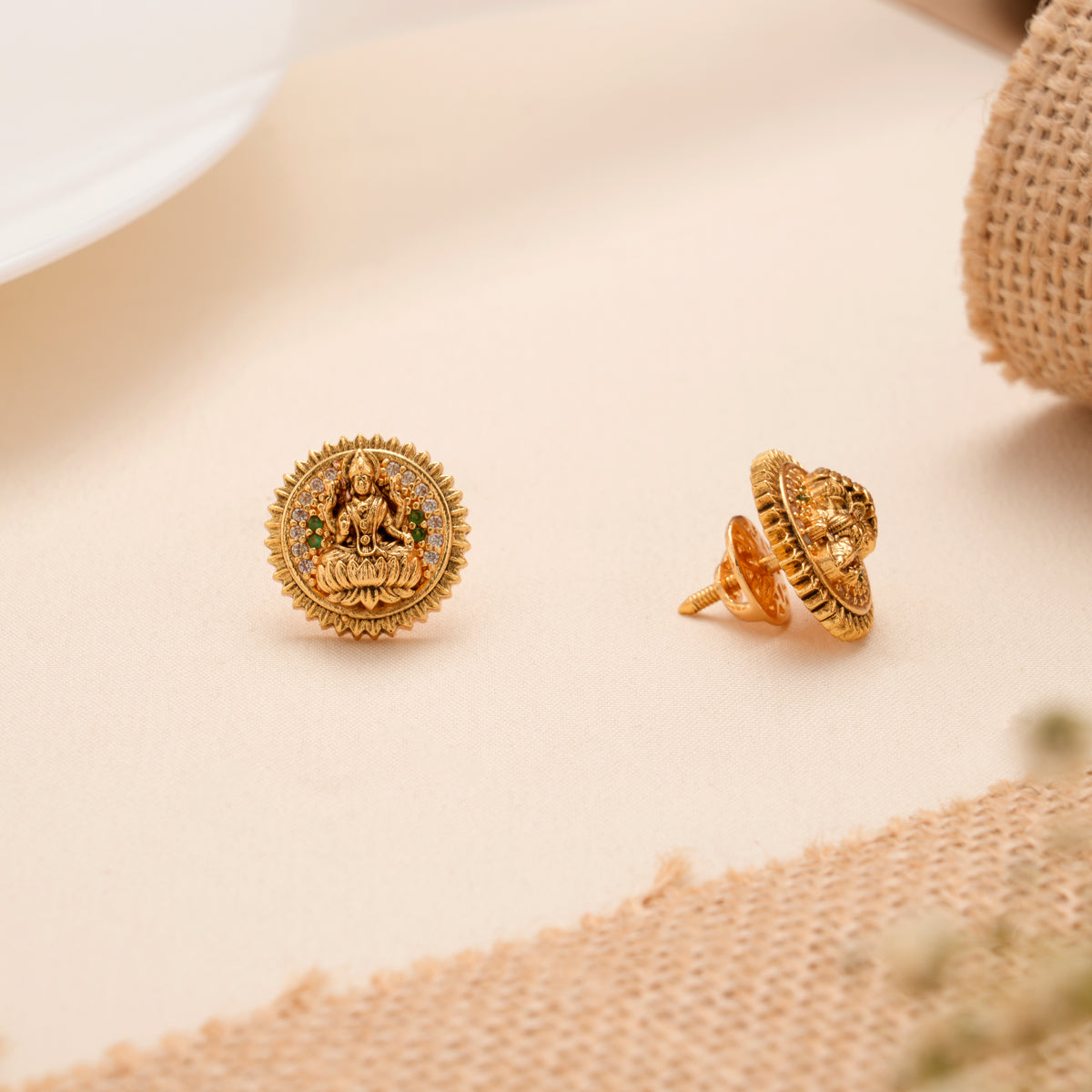 Elegant Sunflower Design with Lakshmi Golden Stud