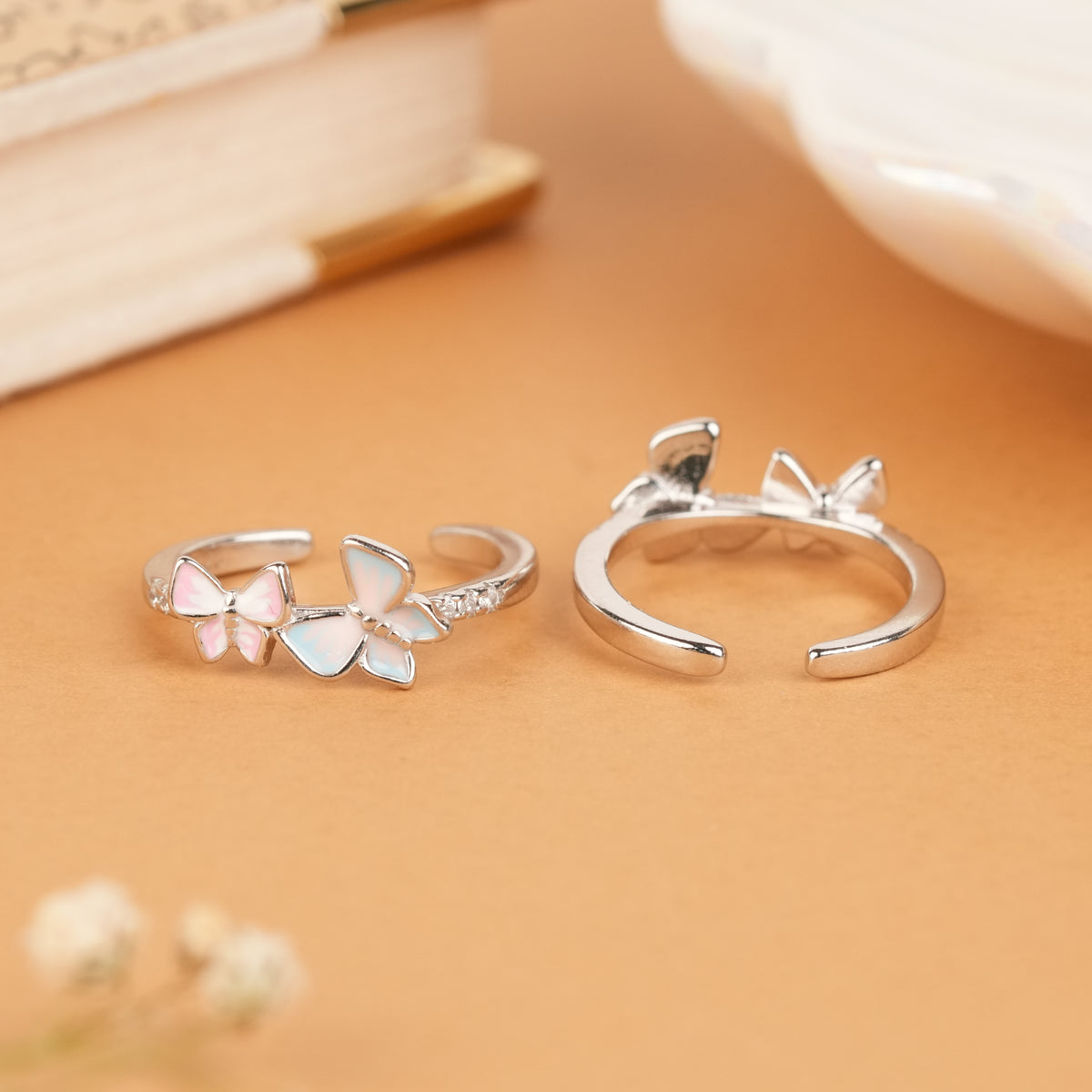 Lovely Dual Butterfly Silver Toe Ring