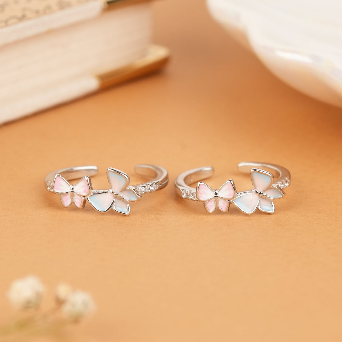 Lovely Dual Butterfly Silver Toe Ring