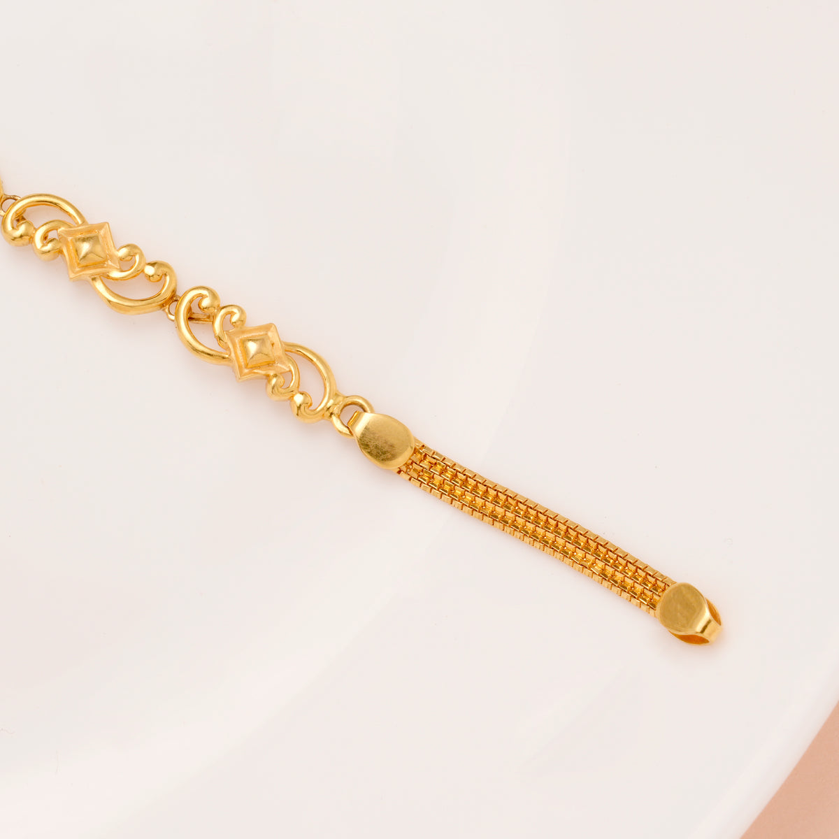 Minimal Square Shape Floral Gold Bracelet