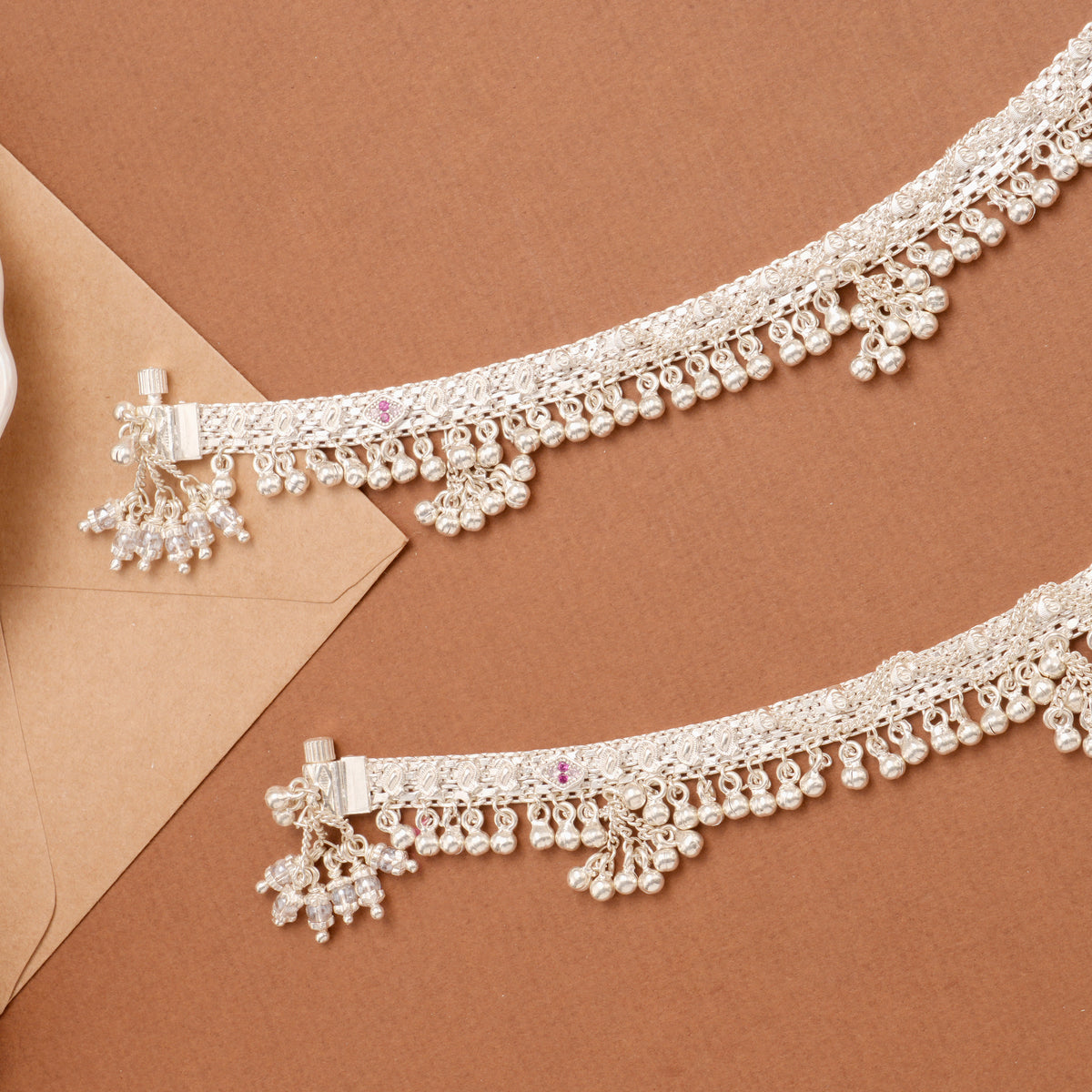 Fancy Scallop Pattern Chain Silver Anklet