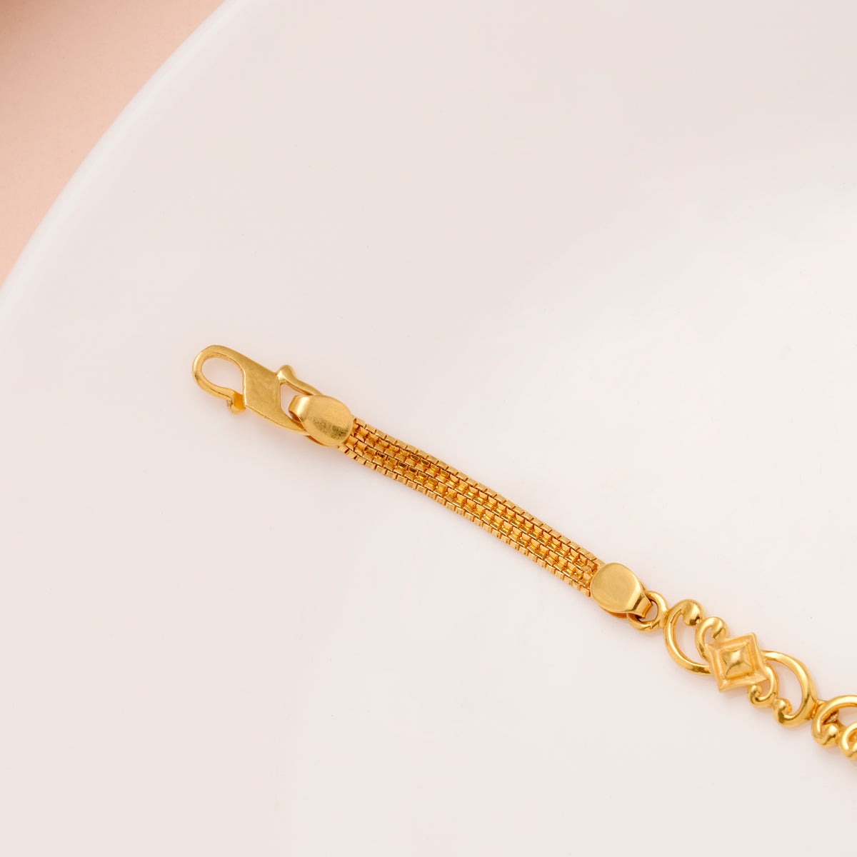 Minimal Square Shape Floral Gold Bracelet