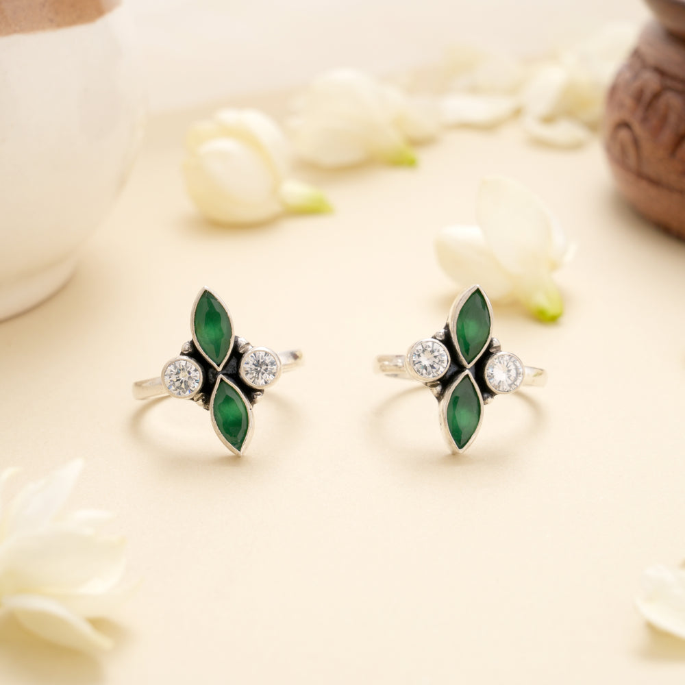Emerald Crystal Glow Silver Toe Ring
