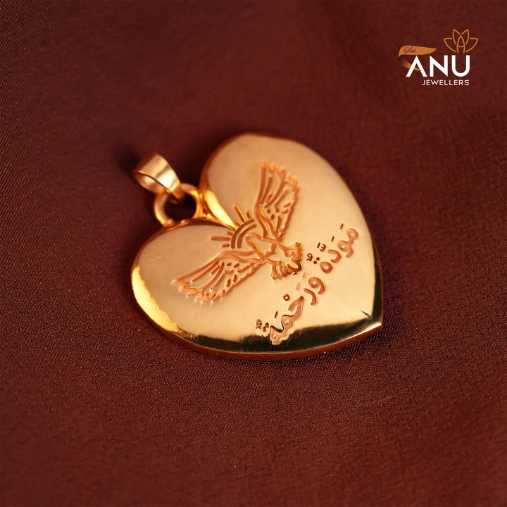 Gold Customized Heart Thali Pendant with Engraved Monogram and Star