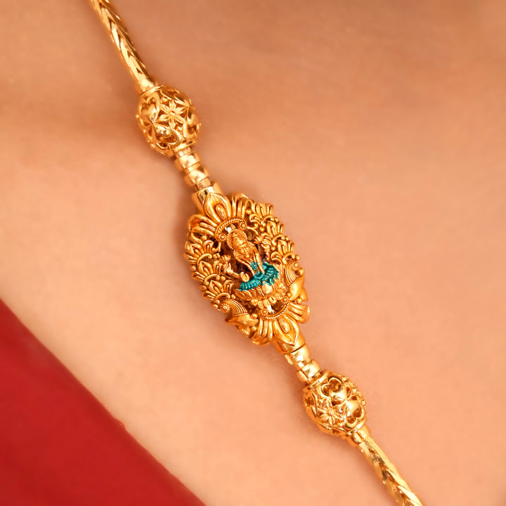 Timeless Golden Lakshmi Mugappu Chain