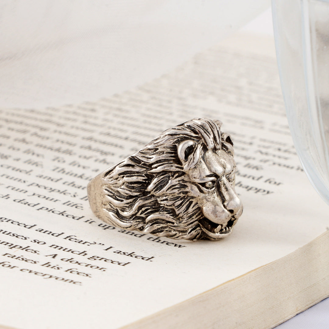 Bold Lion Head Sterling Silver Ring