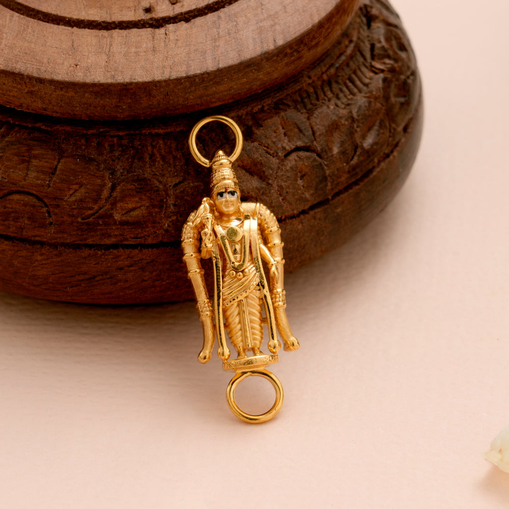 Traditional Gold Meenakshi Mugappu