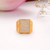 Sparkling White Stones Men’s Golden Ring
