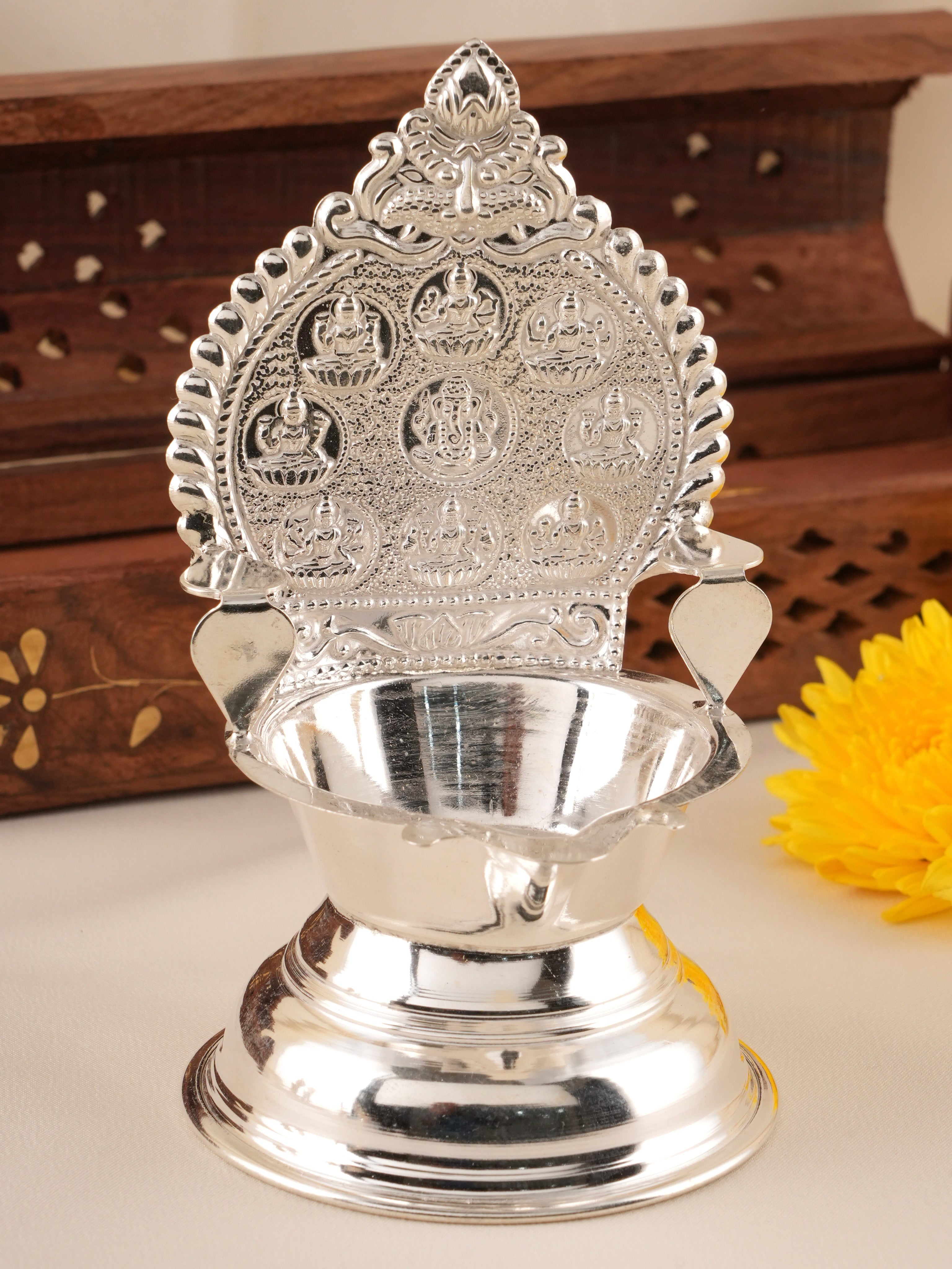 Ashtalakshmi Silver Vilakku | Sri Anu Jewellers Madurai