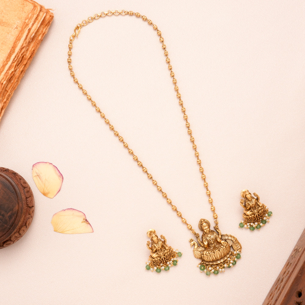 Golden Goddess Lakshmi Pendant Necklace Set