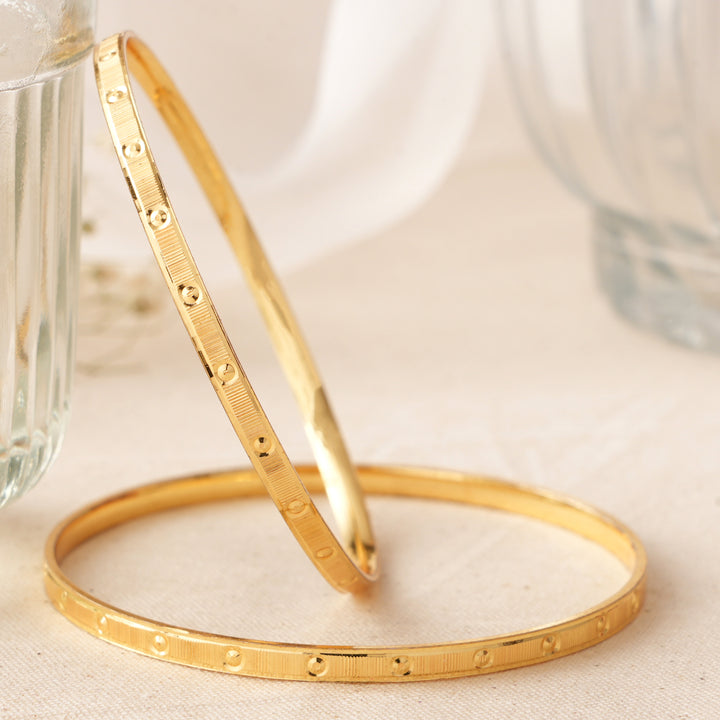 Polished Round Gold Plated Women’s Bangle