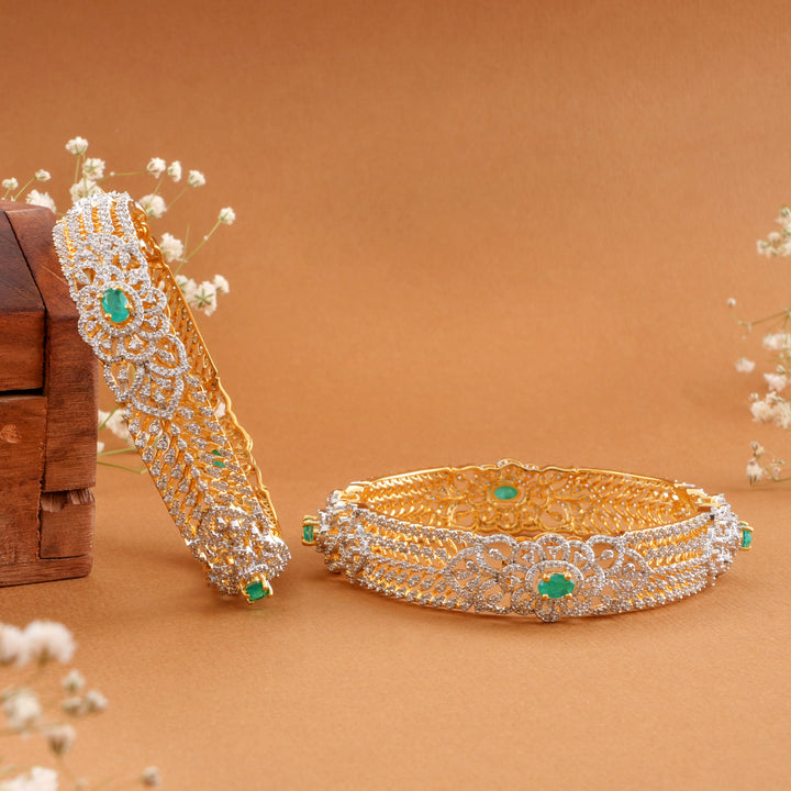 Oval Shape Emerald Swarovski Bangle