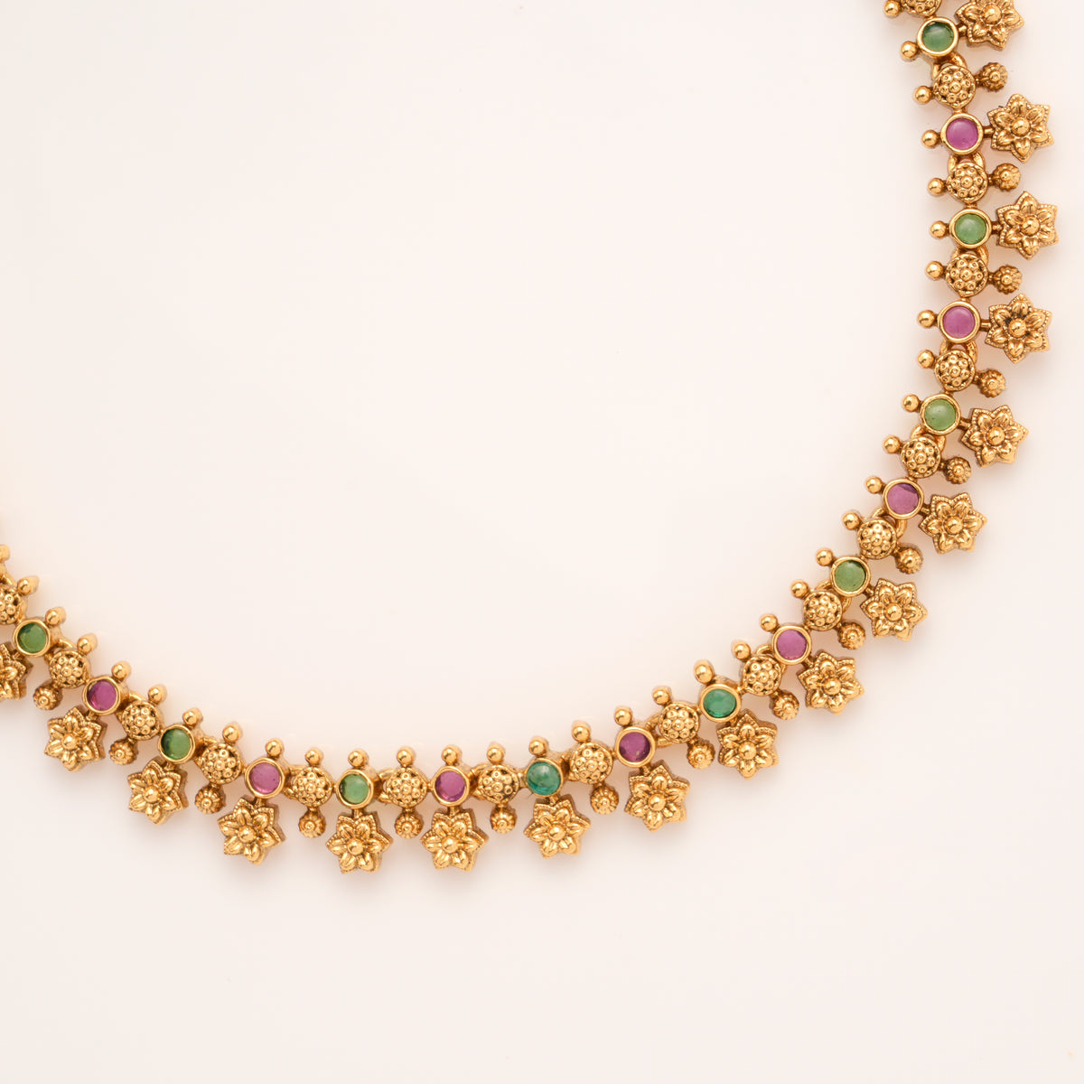 Traditional Flower Two Colour Stone Golden Necklace