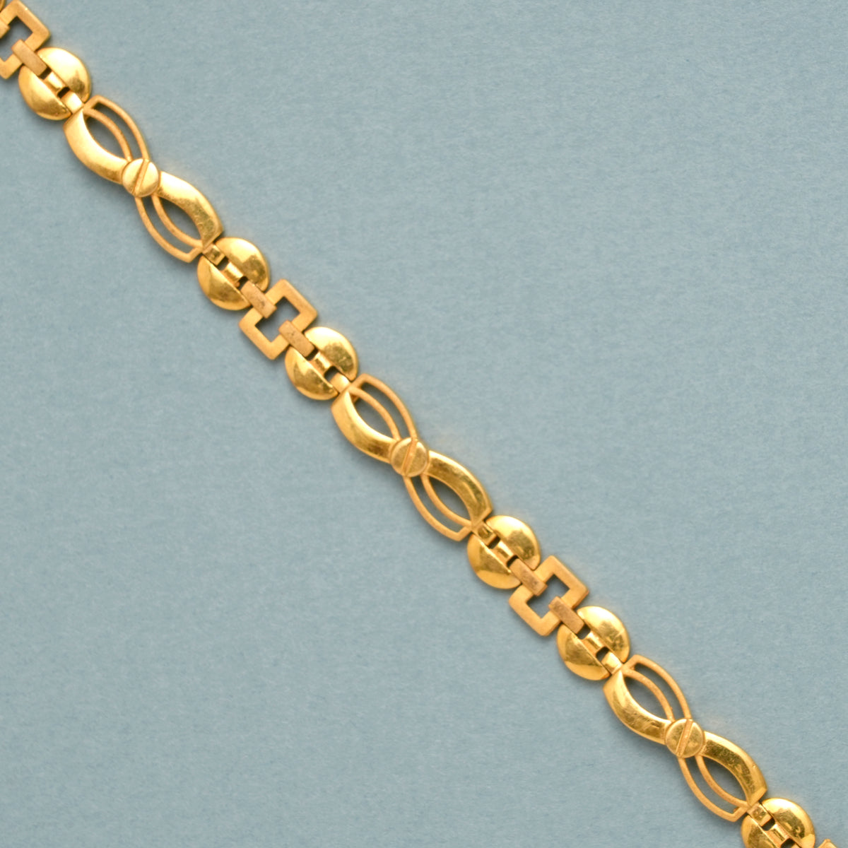 Iconic Infinity Gold Bracelet for Men