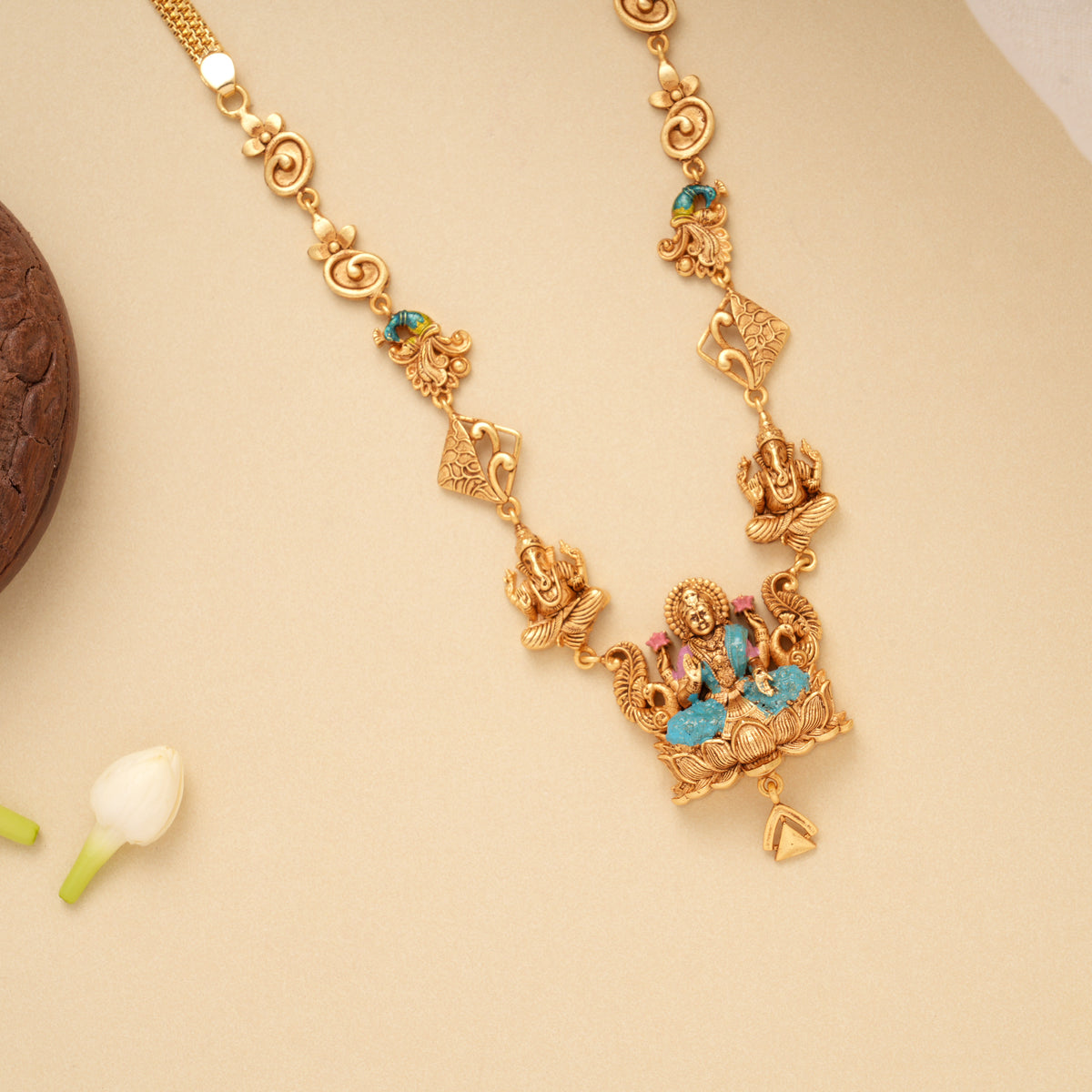 Grand Lotus Lakshmi with Vinayagar Golden Necklace