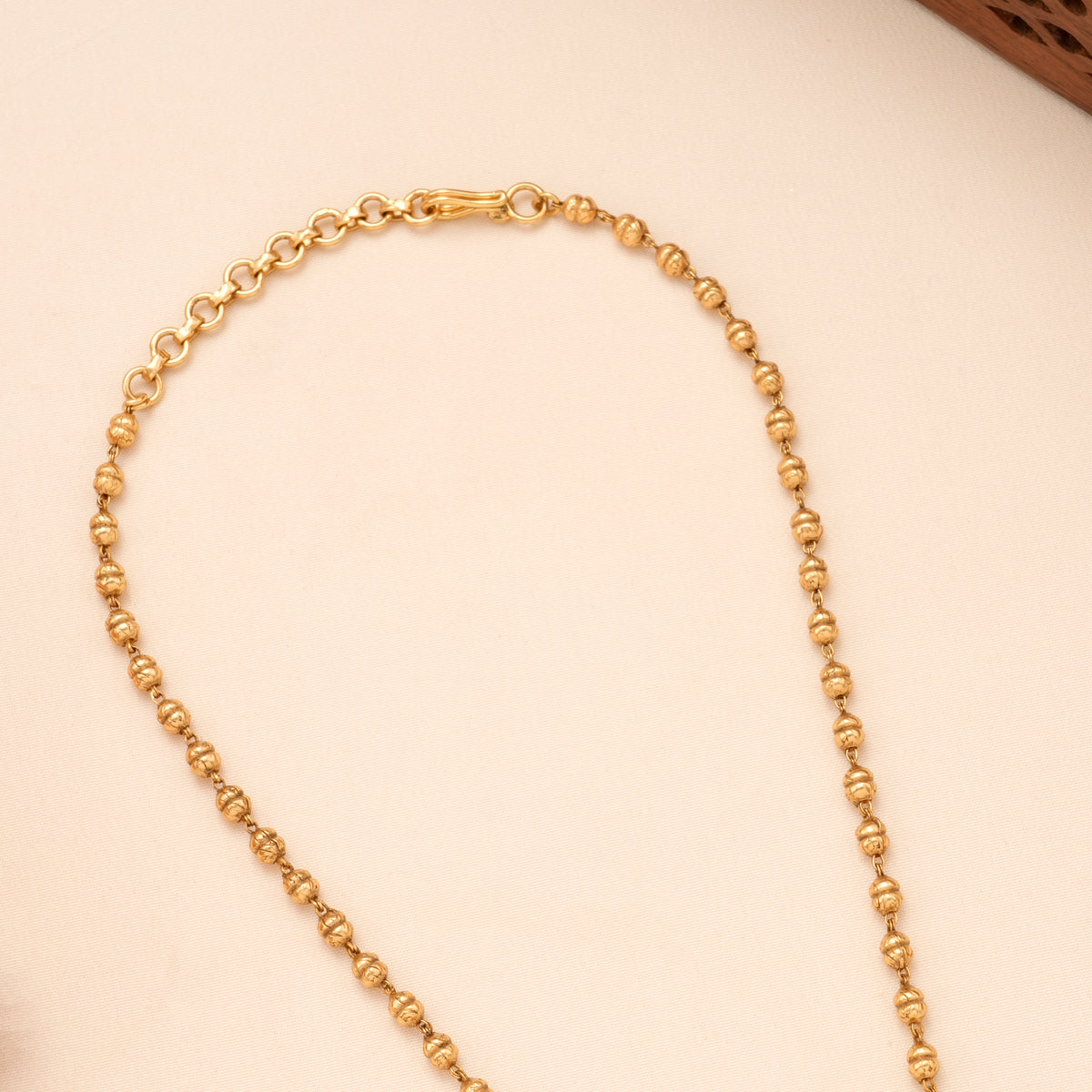 Blossom Lakshmi Pendant Floral Golden Necklace Set