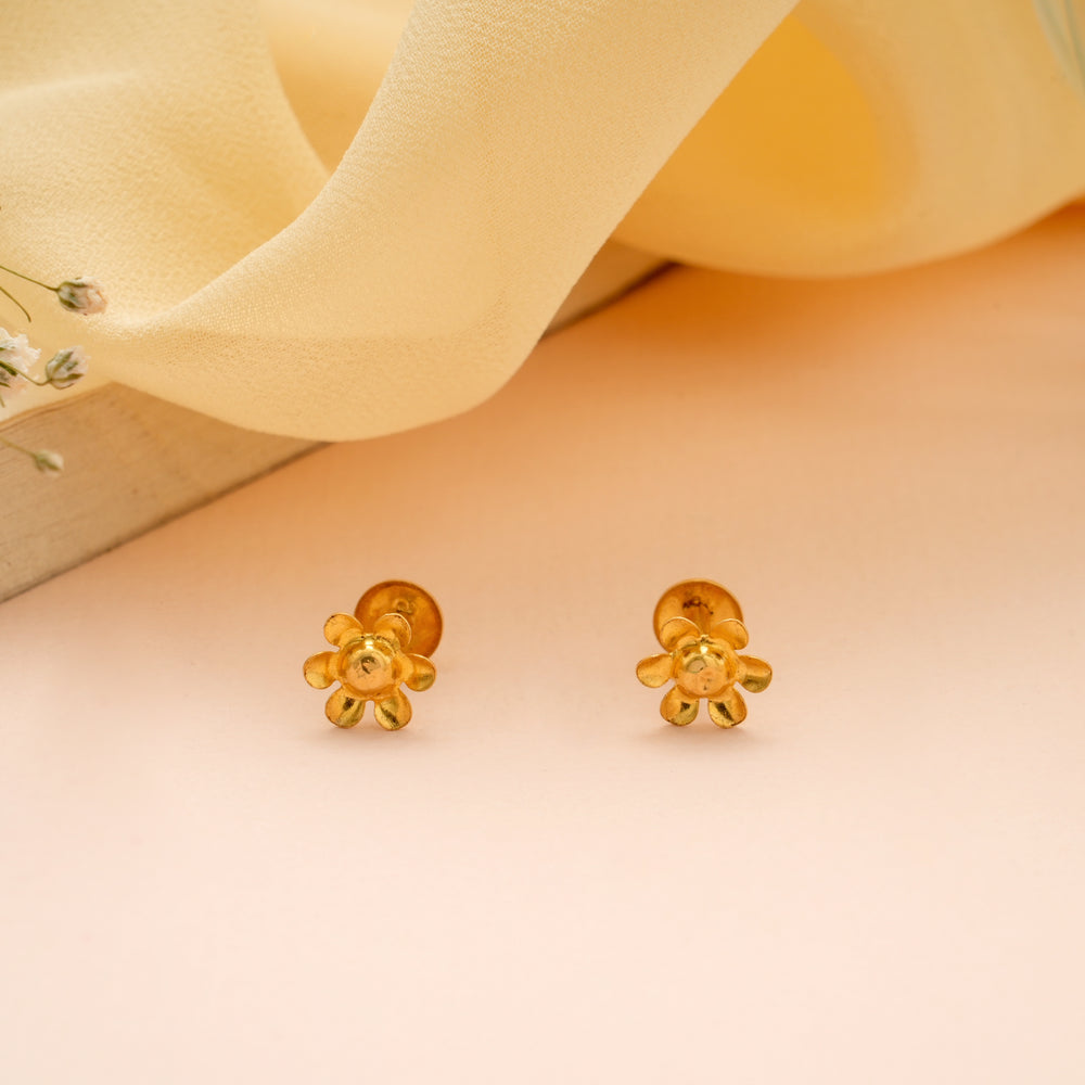 Little Blossom Simple Gold Stud