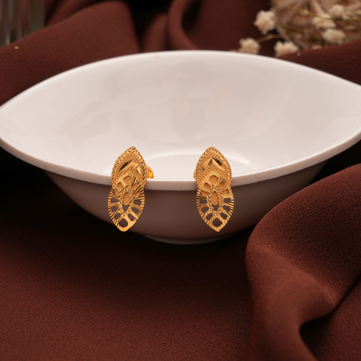 Regal Leaf Shape Gold Drop Stud
