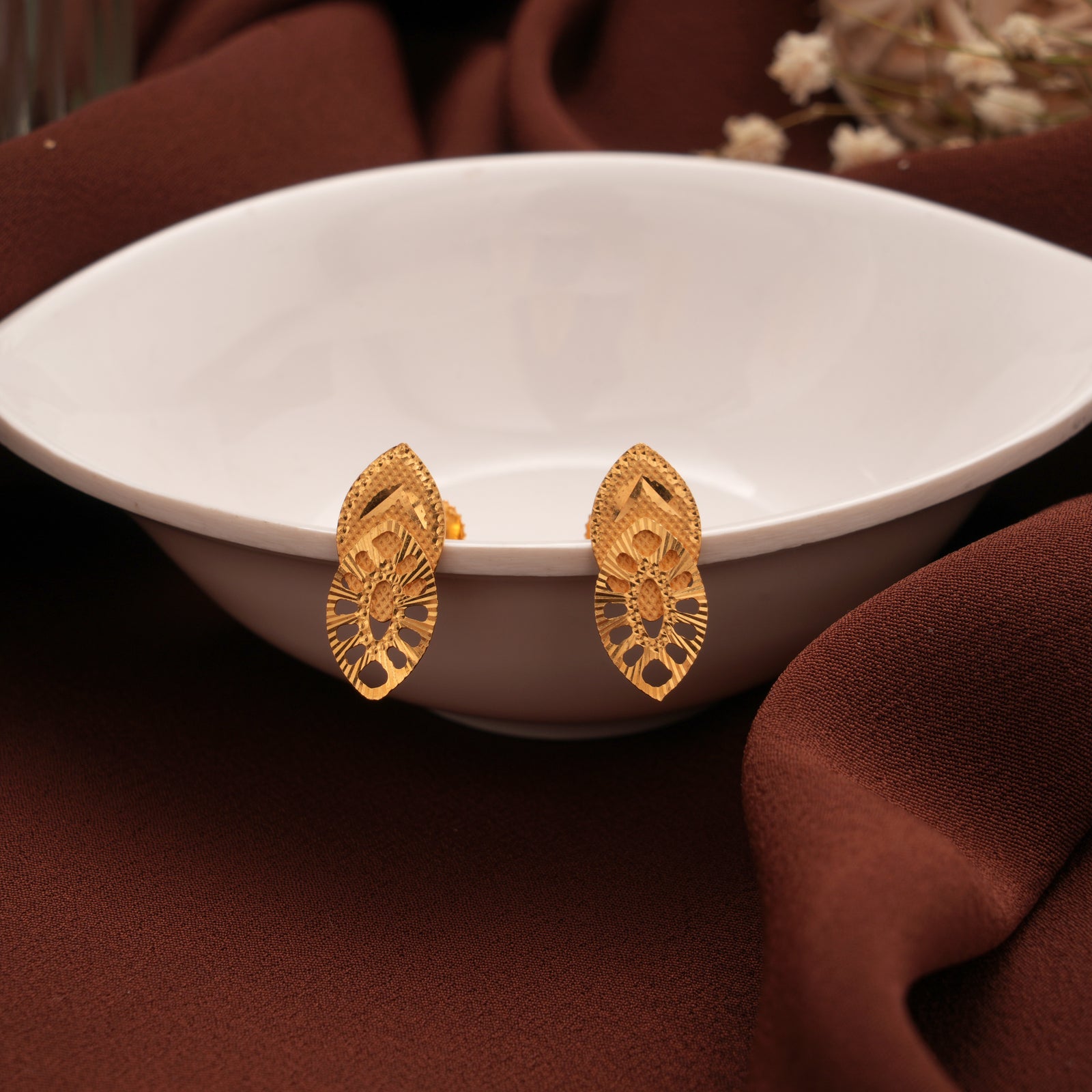 Regal Leaf Shape Gold Drop Stud