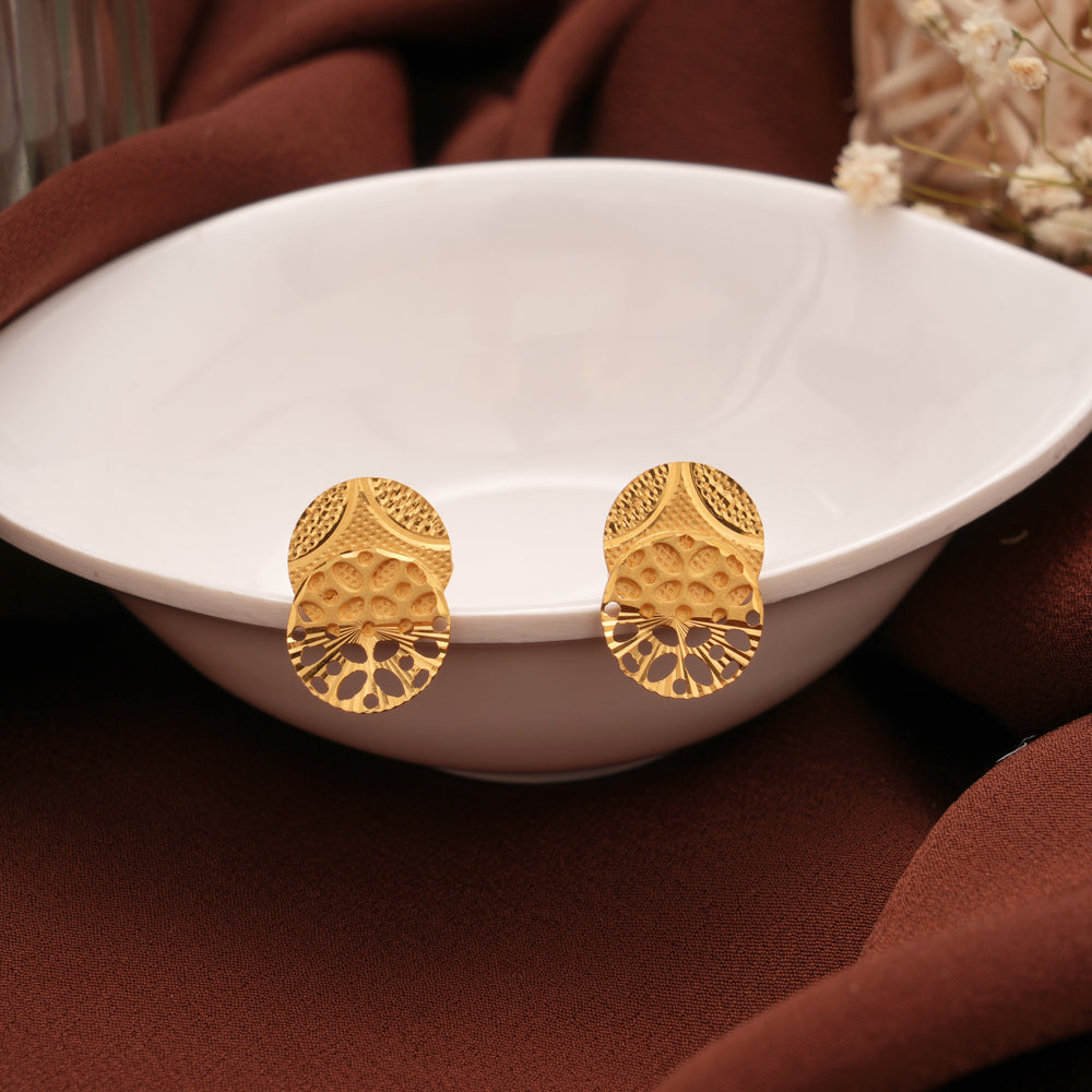 Heritage Honeycomb Texture Gold Stud
