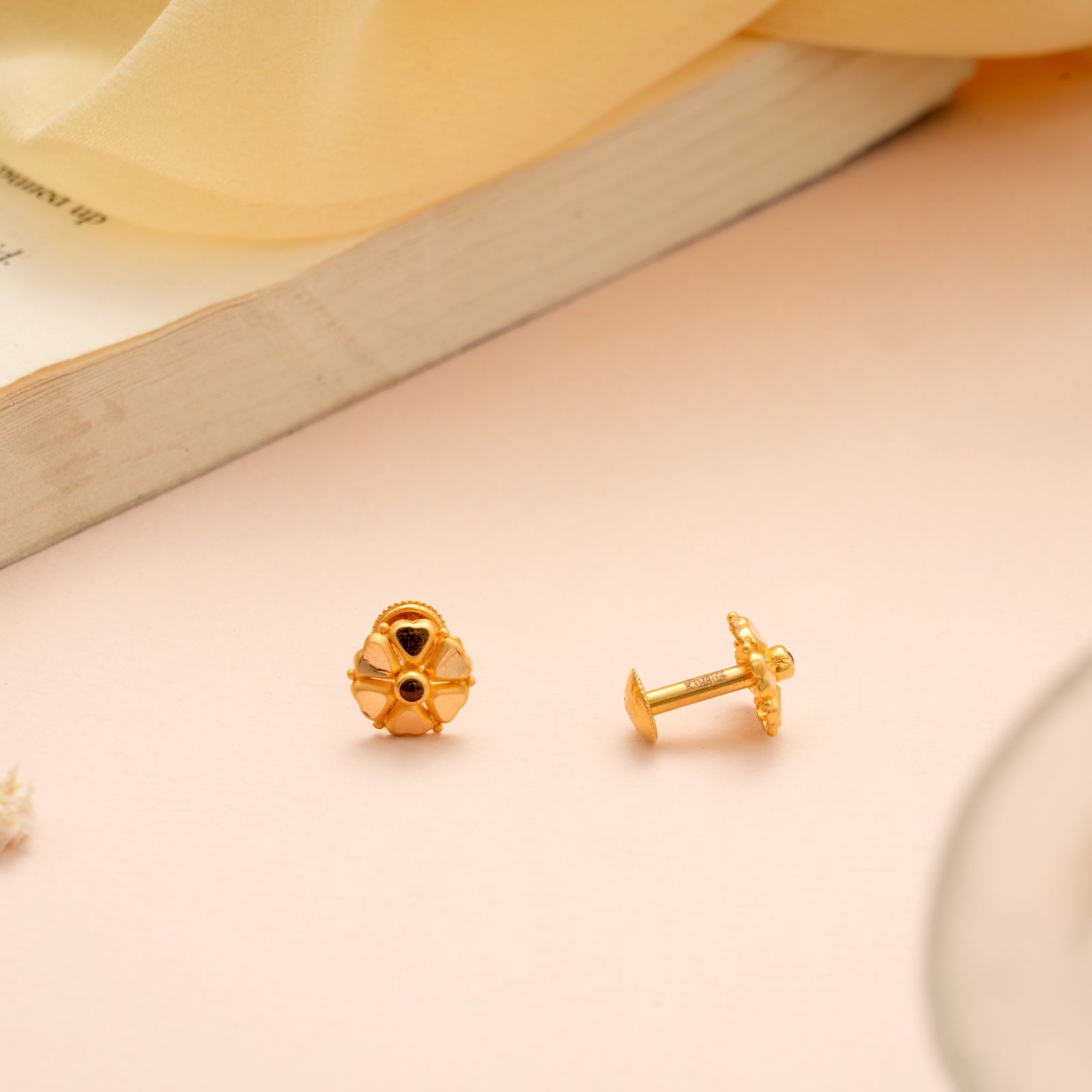 Traditional Flower Design Gold Stud