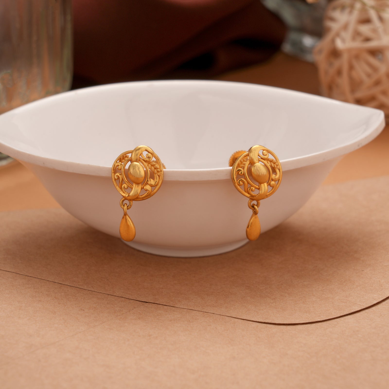 Fancy Gold Round Teardrop Hanging Earrings