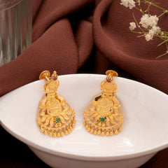 Bold Lotus Lakshmi with Gold Earring