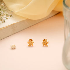 Heritage Five Petal Whirlpool Gold Studs