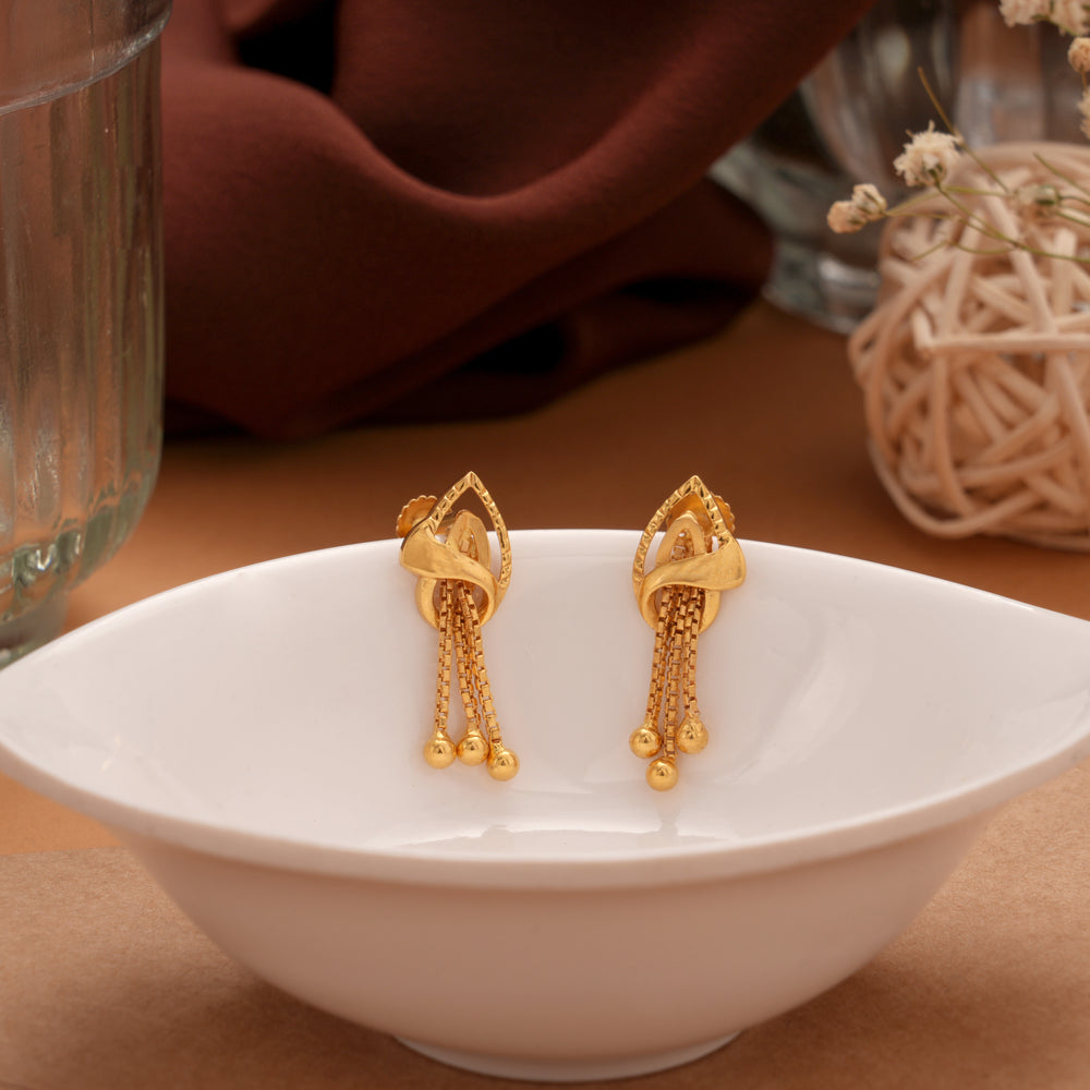 Fancy Twisted Drops Gold Earring