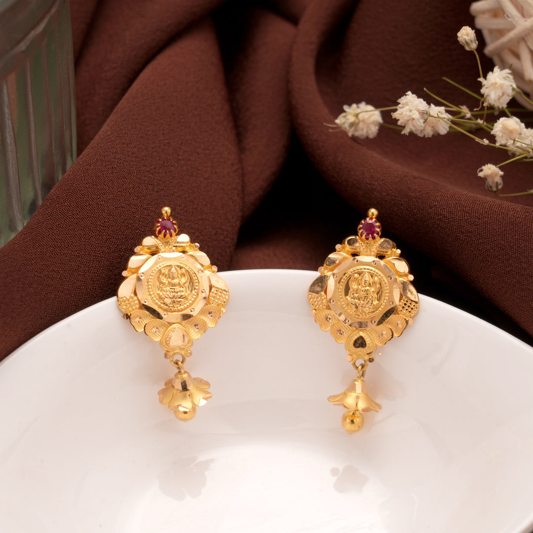 Lakshmi Pattern with Kemp Stone Gold Earring