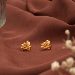 Fancy Ribbon Petal Design Gold Stud