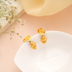 Premium Geometric Gold Stud