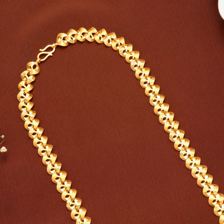 Modern Solid Pattern Gold Chain