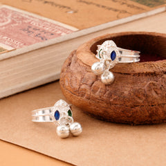 Leaf Shape Silver Enamel Salangai Toe Ring