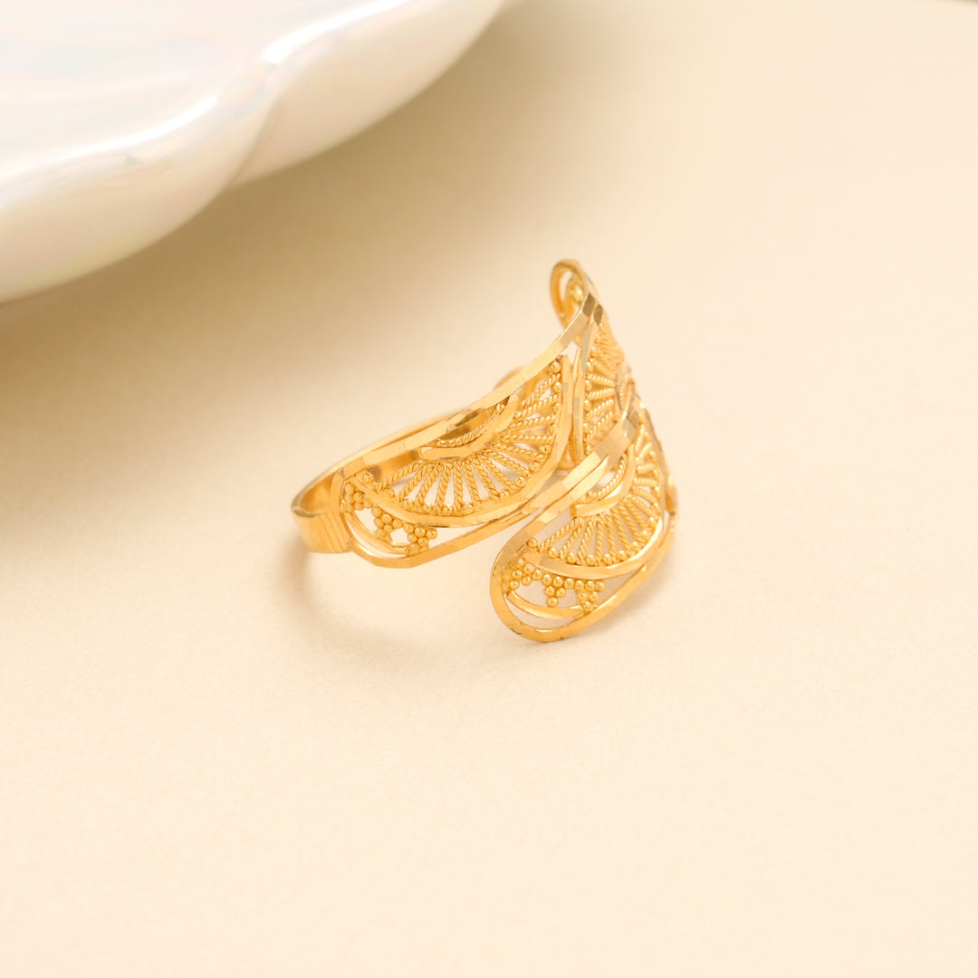 Modern Fan Shape Gold Ring