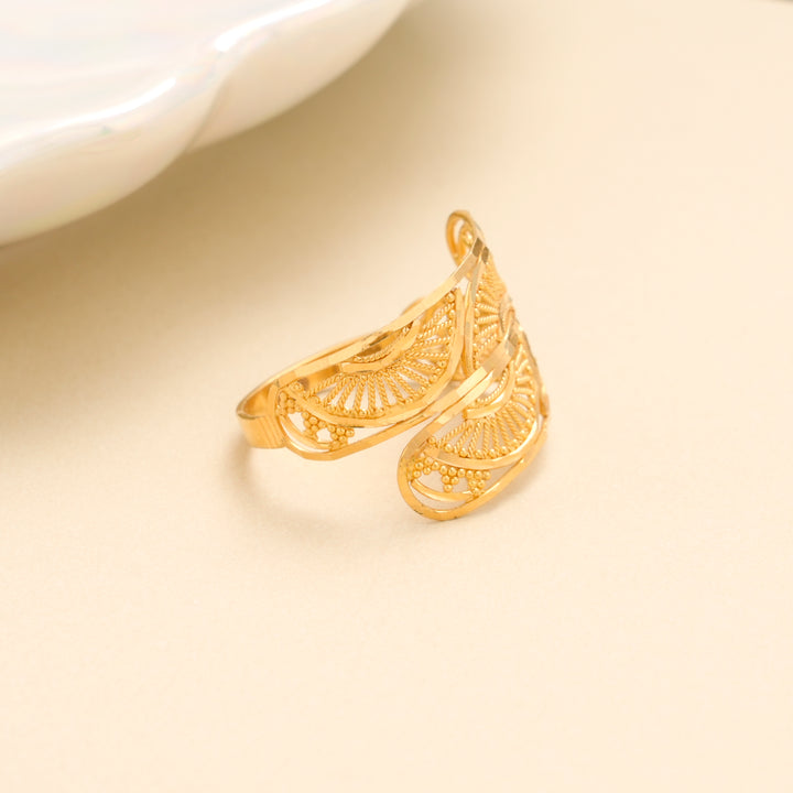 Modern Fan Shape Gold Ring