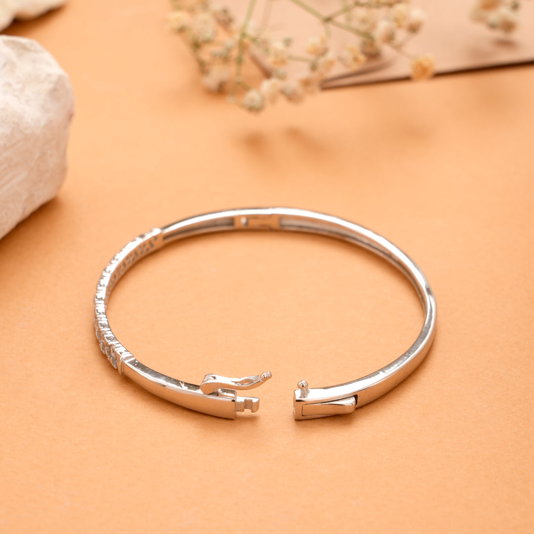 Radiant Glow White Stone Silver Kada
