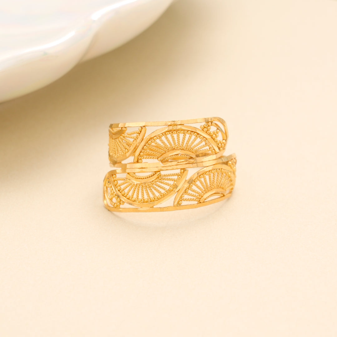 Modern Fan Shape Gold Ring