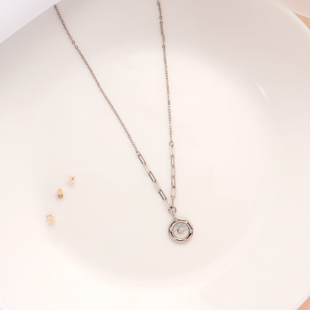 Sparkling Circle Stone Silver Chain