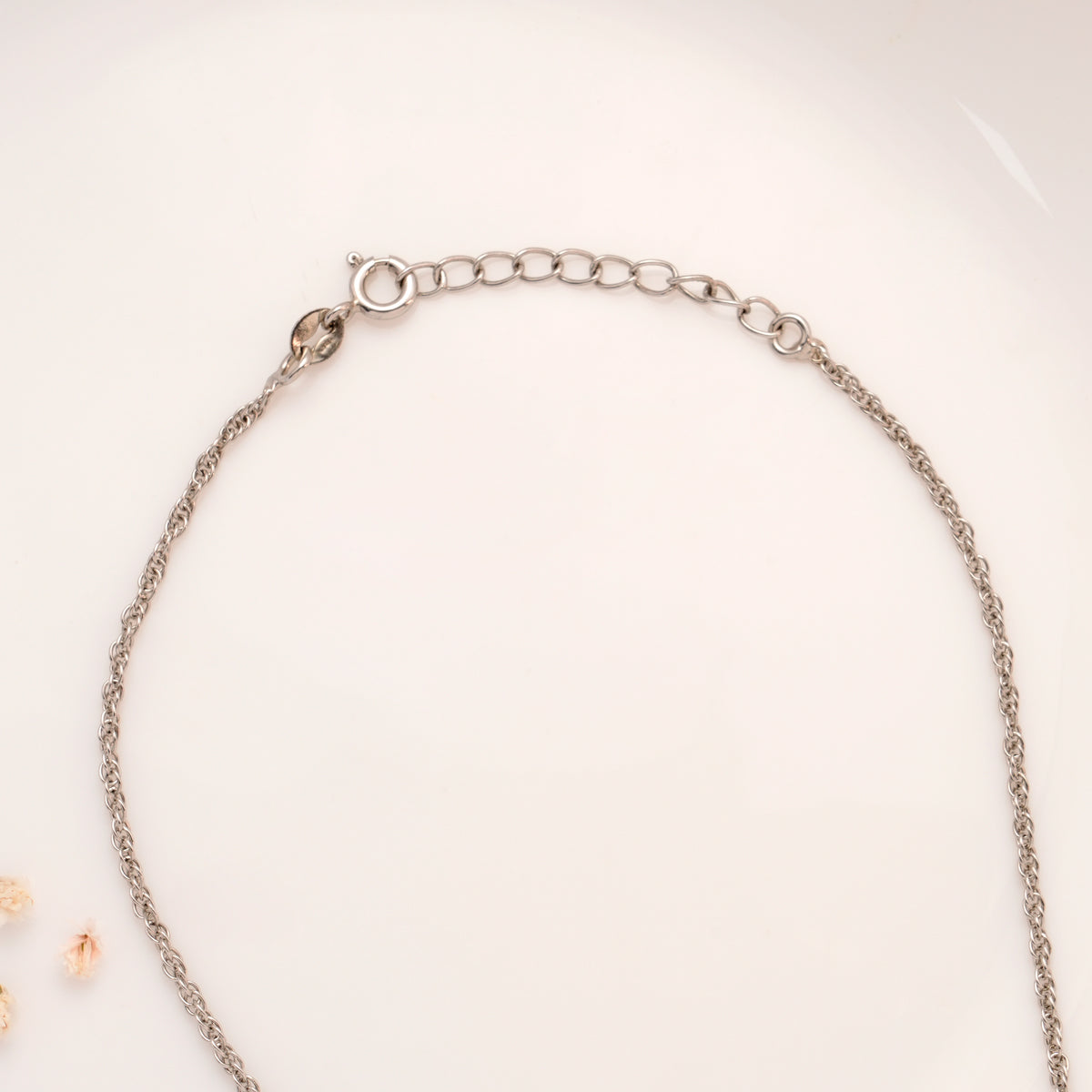Royal Charm Pearl Silver Chain
