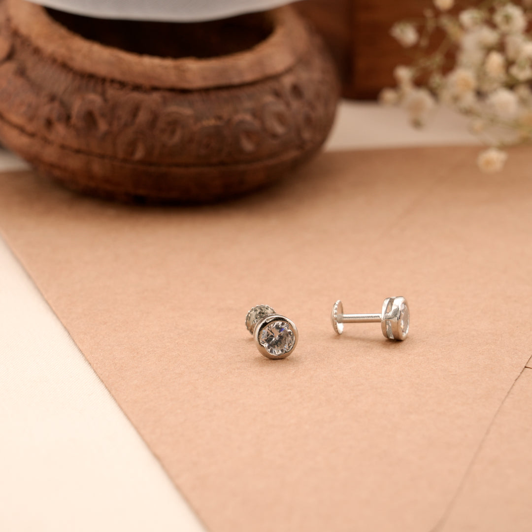 Royal Crystal Silver Stud