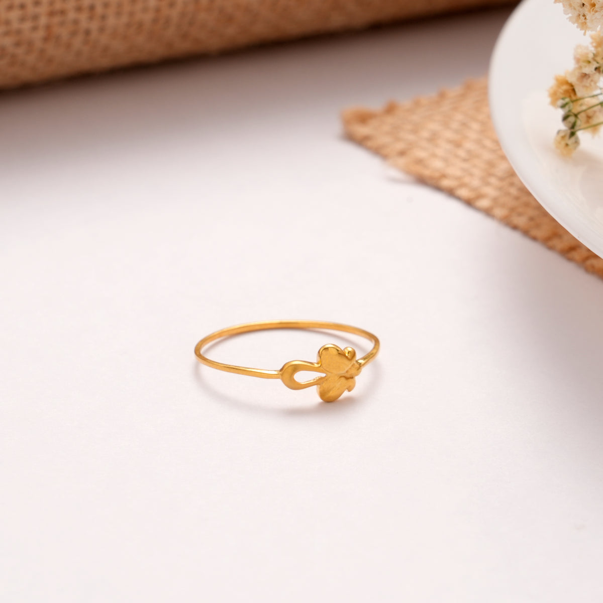Minimal Butterfly Design Golden Ring